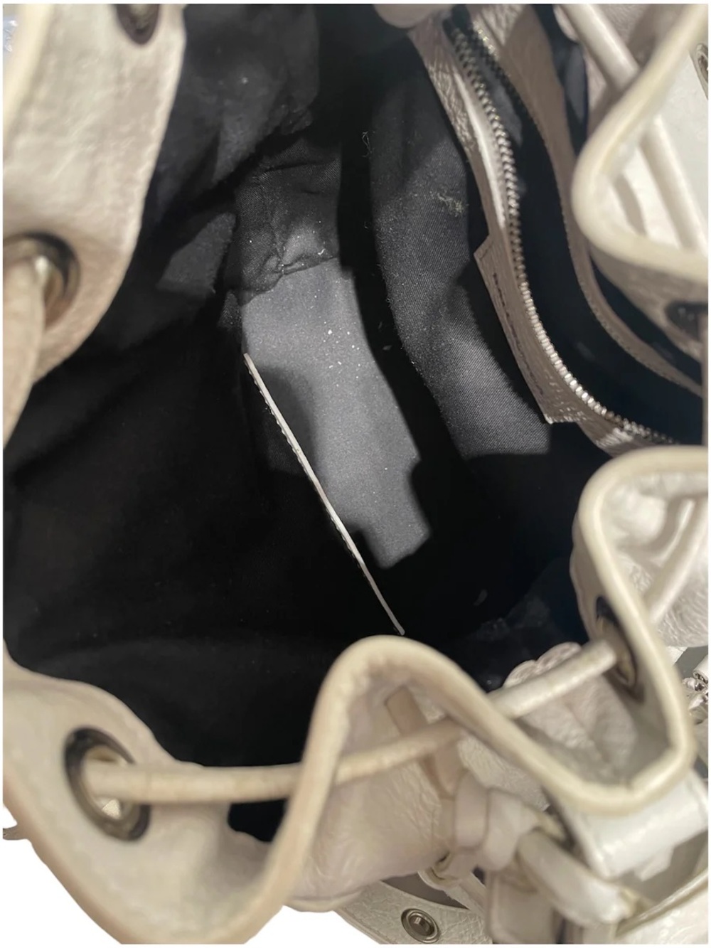 BALENCIAGA/Cross Body Bag/Leather/WHT/Le Cagole
XS Bucket - Picture 4 of 6